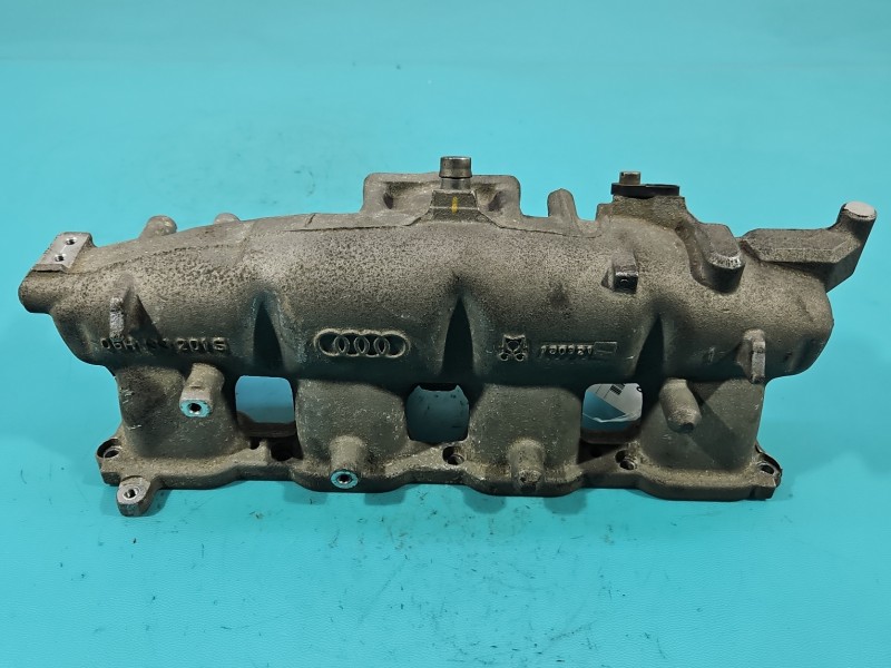 Kolektor ssący AUDI Q5 08- 06H133201S 2.0 TFSI