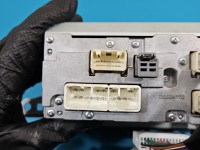 Radio fabryczne Toyota Yaris III 86140-0D010 radioodtwarzacz