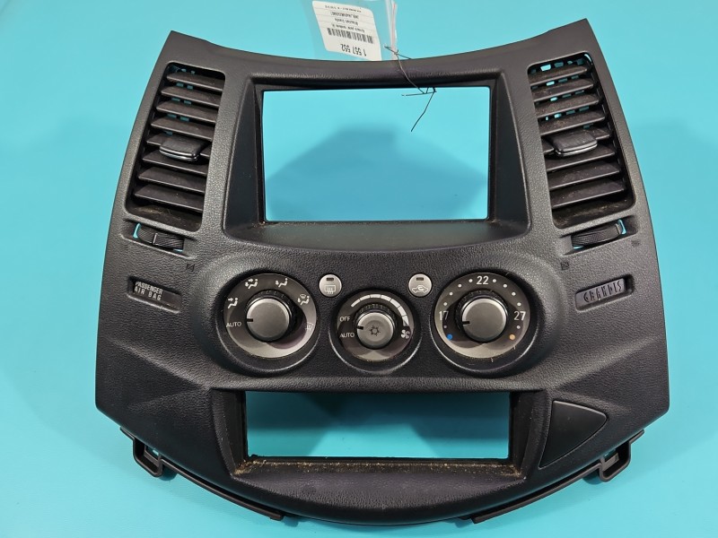 Konsola panel nawiewu Mitsubishi Grandis 7820A071