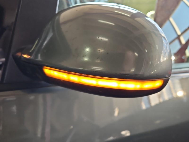 Lusterko lewe Vw Golf plus Rysy na obudowie Kierunkowskaz pływający, 6pin STALOWY LA6Q europa