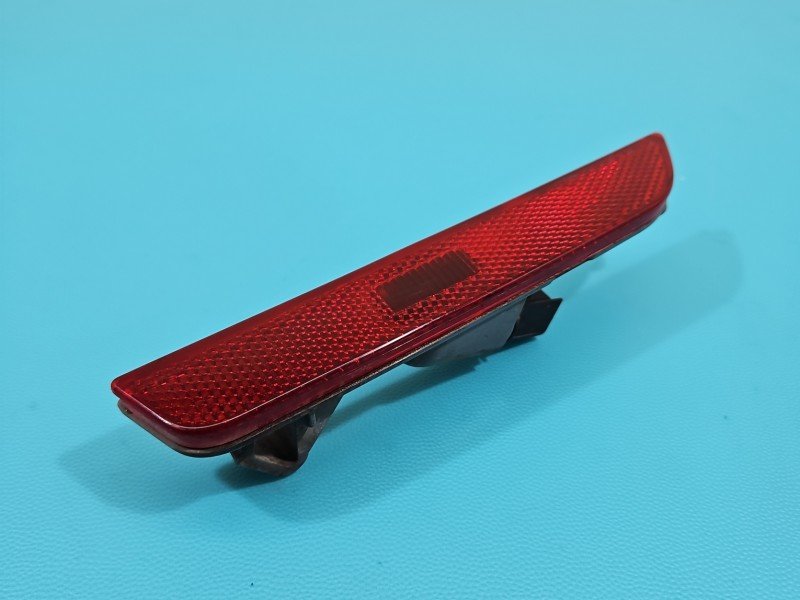 Lampa tył lewa zderzaka przeciwmgielna Ford Mustang V 04-14 Lampa tył lewa zderzaka przeciwmgielna Ford Mustang V 04-14