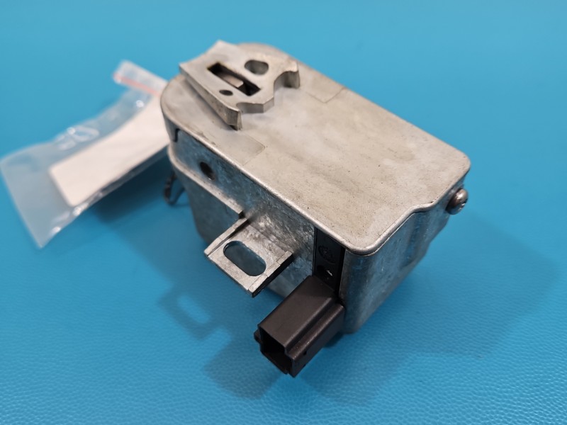 Blokada kierownicy Volvo S90 II 16- 31476490