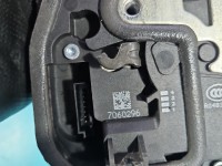 Zamek tył prawy Bmw e90 7pin 7060296