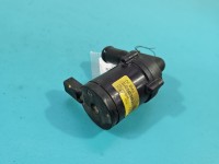 Pompka obiegu wody pompa AUDI Q7 I 4L 4.2 TDI 7L0965561J