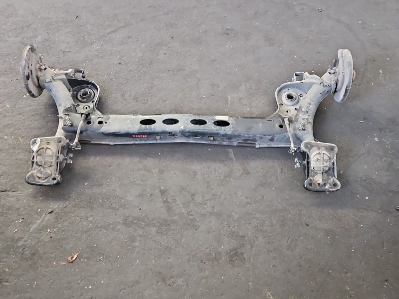 Tylna belka oś tył Skoda Scala 2019- 1.0 tsi