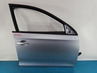 DRZWI PRZÓD PRAWE PASAŻERA Skoda Rapid 5d LA7W