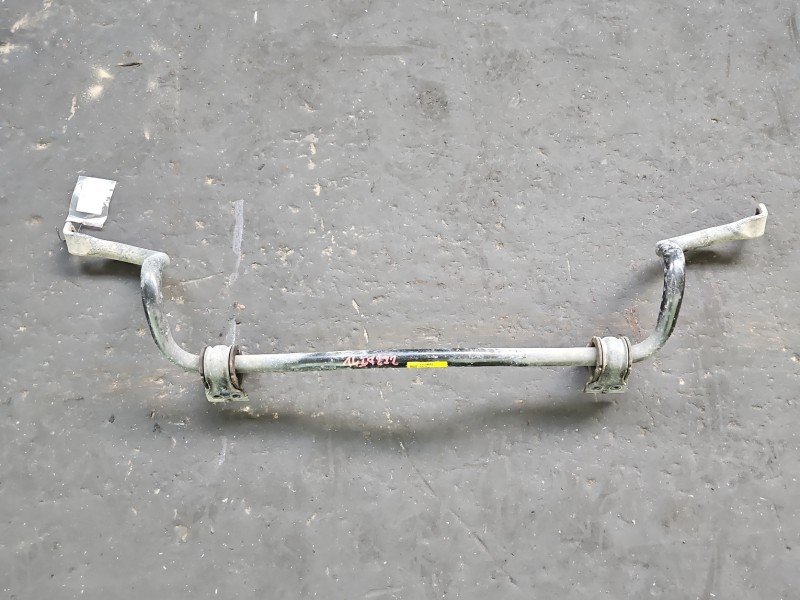 Drążek stabilizatora przód Opel Insignia B