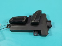 Przełącznik fotela przód lewy Skoda Superb III 8W0959747B