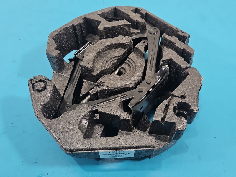 lewarek Podnośnik samochodowy trapezowy Volvo S90 16-