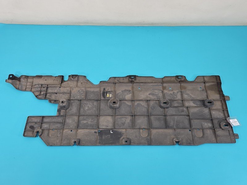 Osłona ZAŚLEPKA PLASTIK Renault Megane IV 748157627R Osłona ZAŚLEPKA PLASTIK Renault Megane IV 748157627R