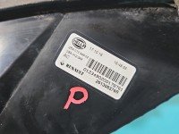 Kierunkowskaz przód prawy świateł Renault Megane IV 261306376R