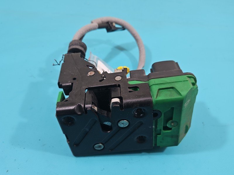 Zamek przód prawy Volvo XC90 I 02- EUROPA Producent części: Volvo, Europejska, 7 pin