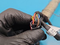 Siłownik klapy prawy teleskop Jaguar XE X760 GX73-70354-AC