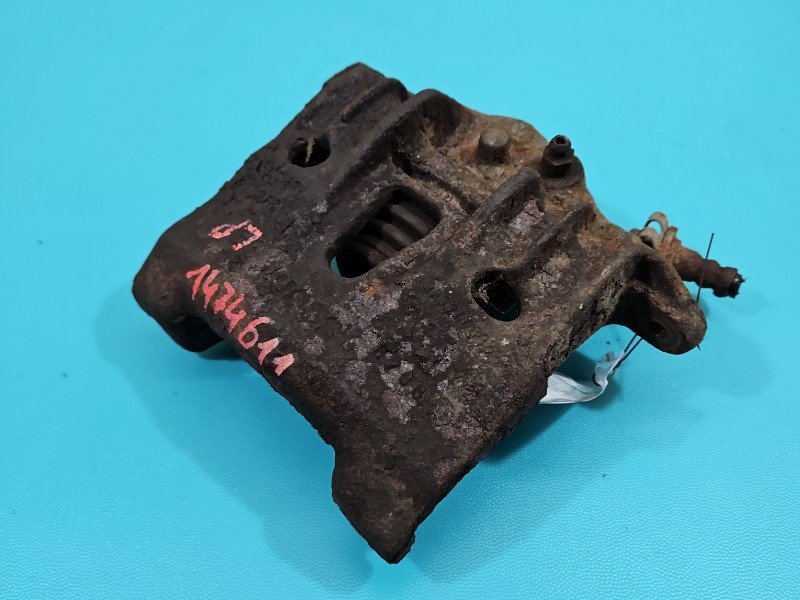 Zacisk przód lewy Vw Transporter T4 1.9 TD