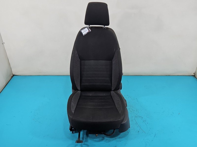 Fotel lewy przód kierowcy Skoda Octavia III EU Fotel lewy przód kierowcy Skoda Octavia III EU