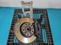 Zwrotnica prawa piasta przód 2.0 hdi Peugeot 407