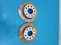 Tarcze hamulcowe tył klocki Vw Golf V 1.9 tdi