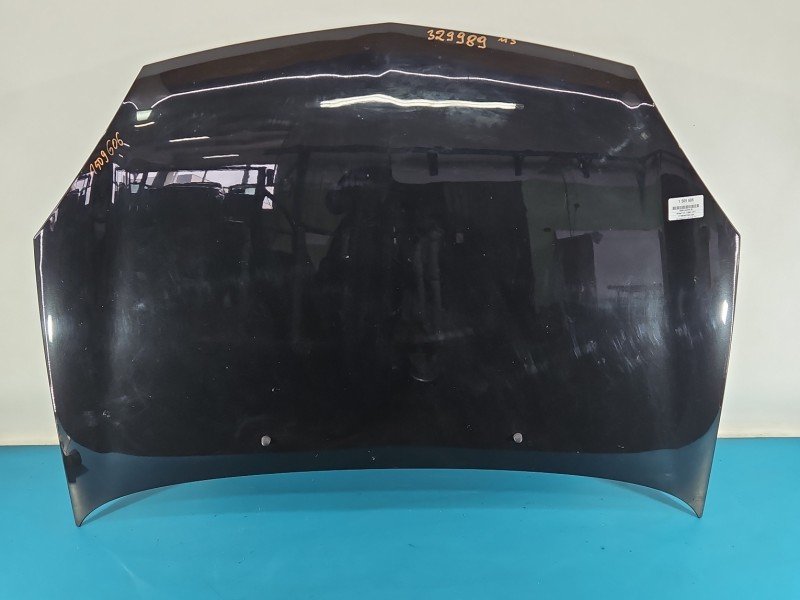Maska przednia Renault Clio II czarny NV676