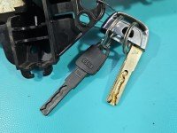 Klamka przód lewa zewnętrzna AUDI A8 D4 4H 4H1837885