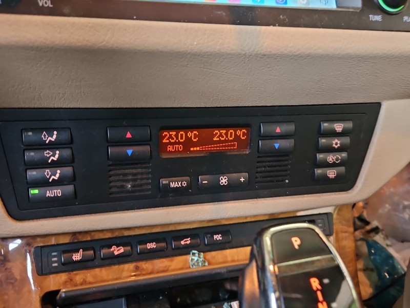 Konsola panel nawiewu BMW X5 E53 6902558