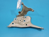 Mocowanie Europejska, Błotnika Przód Lewy uchwyt 3P0821227 Skoda Superb IV