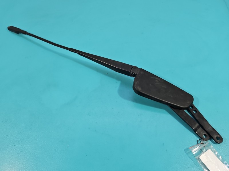 Ramie wycieraczki prawe Mercedes ML W164 A1648200640