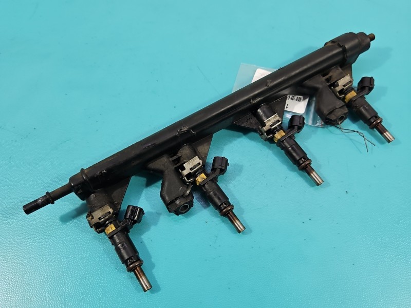 Wtryskiwacz Peugeot 207 757564580, 752817680 1.4 16V