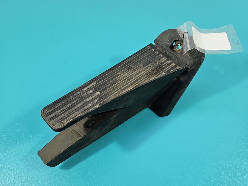 Pedał gazu potencjometr Volvo S90 II 16- 31445780 2.0 T