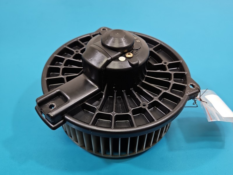 Dmuchawa nawiewu wentylator Honda CR-V II 01-06 europa 194000-1610