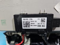 Lampa kabiny lampka Skoda Octavia IV 5E3868837