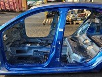Próg lewy SŁUPEK ŚRODKOWY B Skoda Octavia III HB 5d niebieski LF5W/8X8X