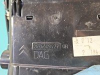 Kratka nawiewu środkowa Citroen C4 II 9676609977