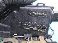 Zamek tył prawy 8Z0839016A Audi A2 Producent części: Audi, 7PIN