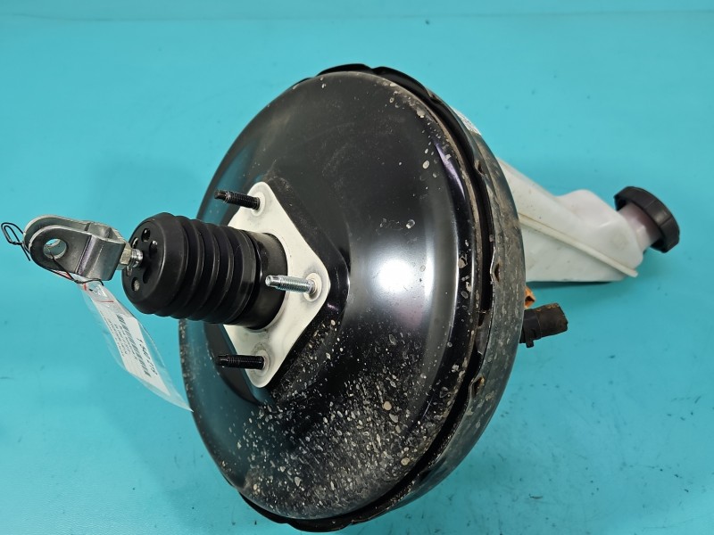 Serwo hamulcowe Kia Ceed III 18-21 58500-J7270 1.5 T-GDi