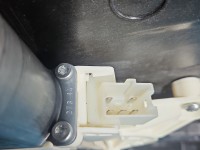 Podnośnik przód lewy SZYBY WINDA 933865-101 Mercedes W246 Pęknięta obudowa 5d HB