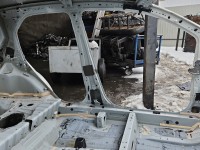 Próg lewy SŁUPEK ŚRODKOWY B Toyota Aygo II 14-22 HB 5d biały 068