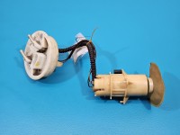 pompka Pompa paliwa Vw Passat B5 1.8 T 8E0906087D Volkswagen, nadpalone piny 4 PIN