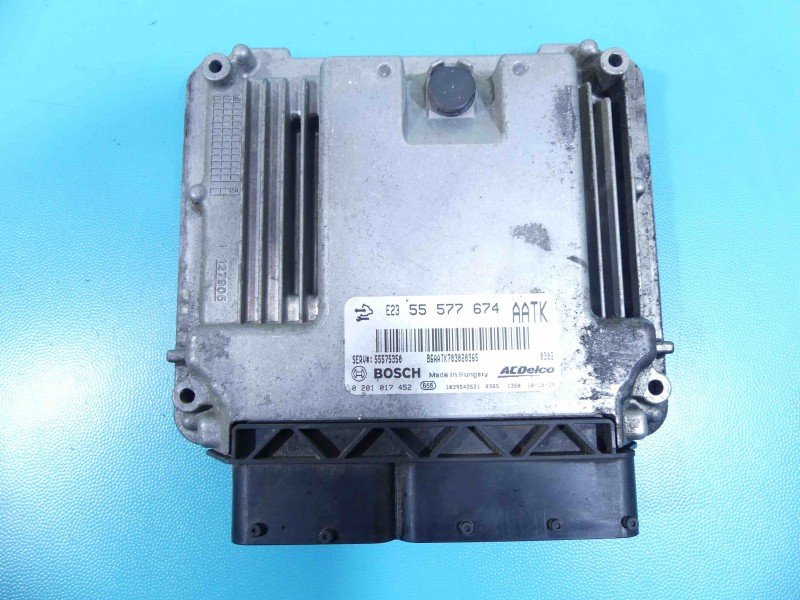 Komputer Sterownik silnika Opel Insignia A 2.0 cdti 55577674, 0281017452