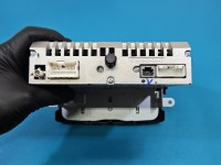 Radio fabryczne Renault Captur I 281158551R radioodtwarzacz