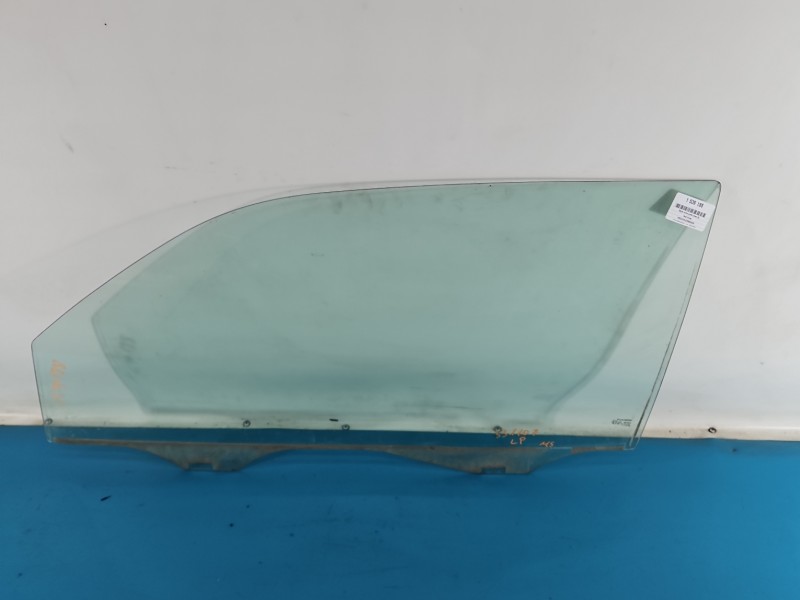 Szyba drzwi przód lewa Seat Arosa HB