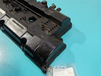 Pokrywa zaworów Kia Sportage II 04-10 2.0 16V