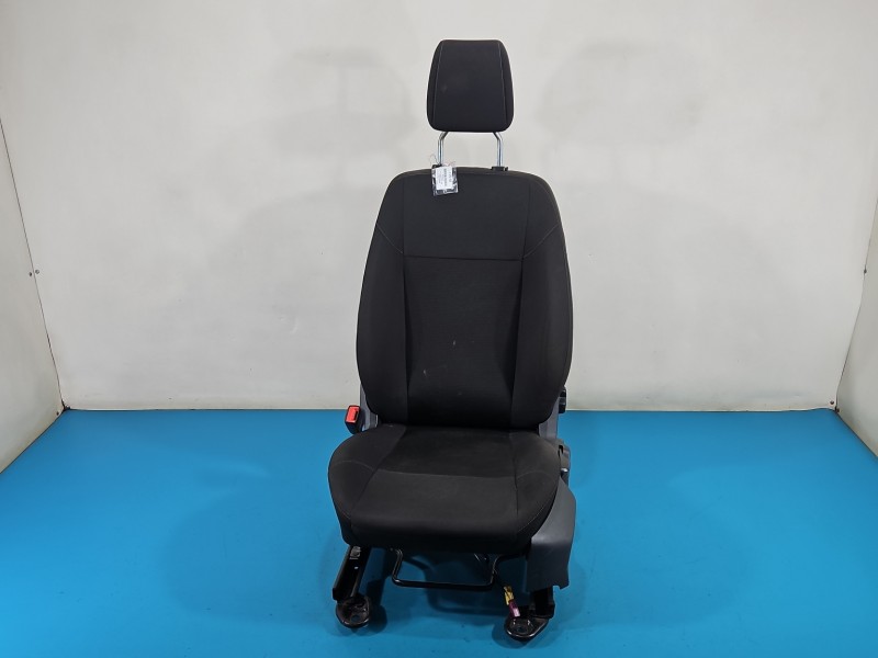 Fotel lewy przód kierowcy Ford Focus Mk3 5d EUROPA