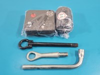 Wkład styropian bagażnika koła zapasowego Suzuki Swift Mk8 75481-52R
