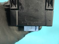 Przełącznik hamulca ręcznego Renault Scenic II 8200270265