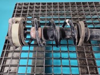 Amortyzator przód prawy przedni Audi A4 B9