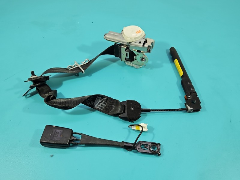 Pas bezpieczeństwa przód prawy pasażera Peugeot 3008 I 34068389D, 9681989580