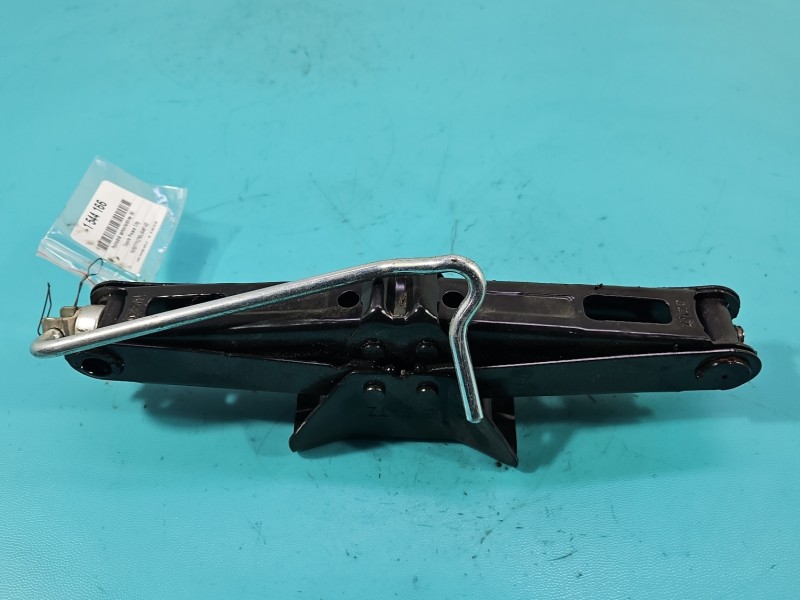 lewarek Podnośnik samochodowy trapezowy Toyota Proace City