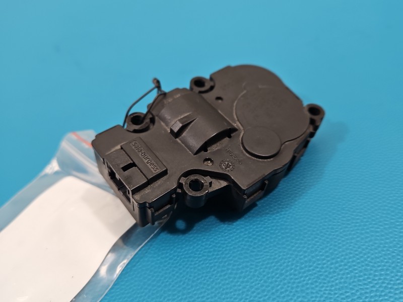 Silniczek nawiewu NAGRZEWNICY Mercedes Vito W447 14- EH620003 EUROPA