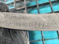 Wahacz przód lewy Mercedes W205 przedni