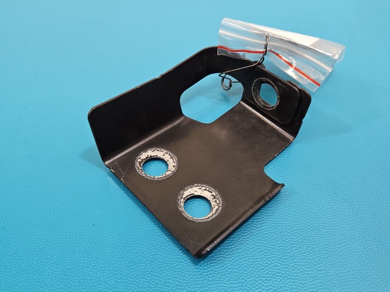 Mocowanie Europejska, Błotnika przód prawego uchwyt Europejska, Błotnika przód prawego Jaguar F-Pace 16- HK83-16150-AB